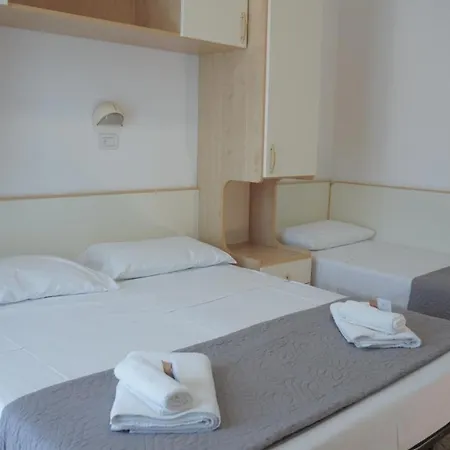 Lively Szálloda Bellaria – Igea Marina
