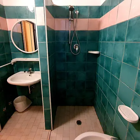 Hotell Lively 3*