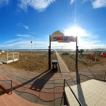 Hotell Lively 3*